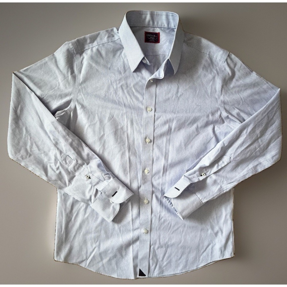 UNTUCKit Long Sleeve Button Up Shirt Blue White Vertical Stripe Logo Medium JBHS